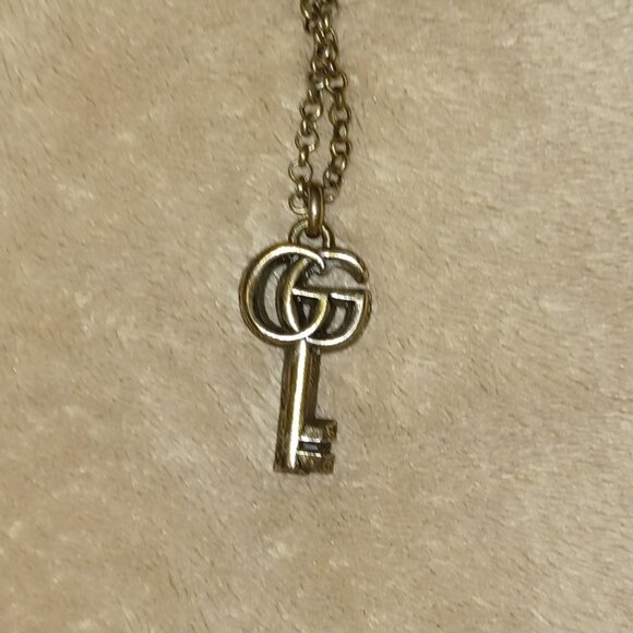 Sterling Silver Gucci Double G Key Necklace - Picture 5 of 8